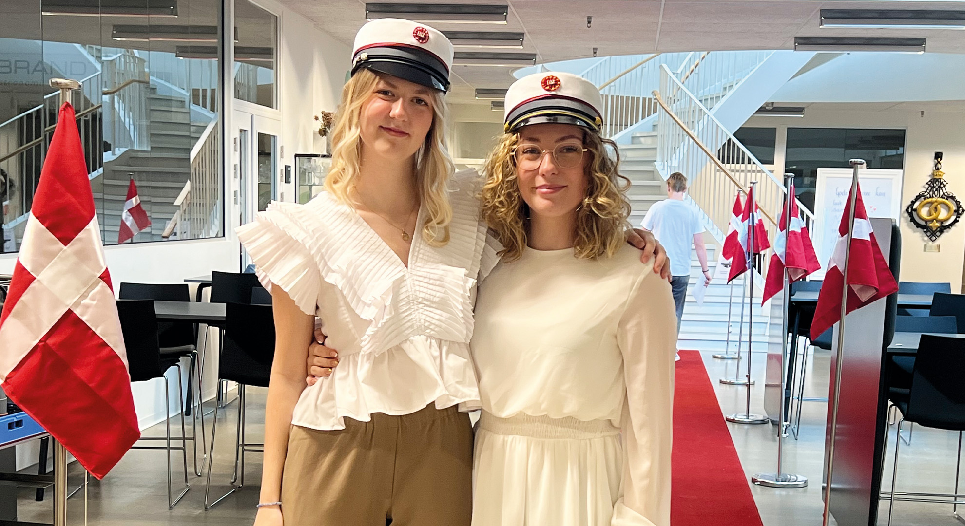 EUX Tech 2 Piger I Flagallé