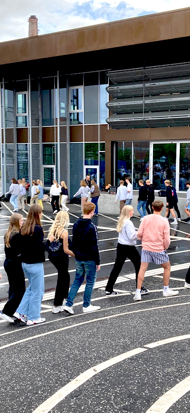 HHX Livet Paa Skolen Intro Aktivitet Dans