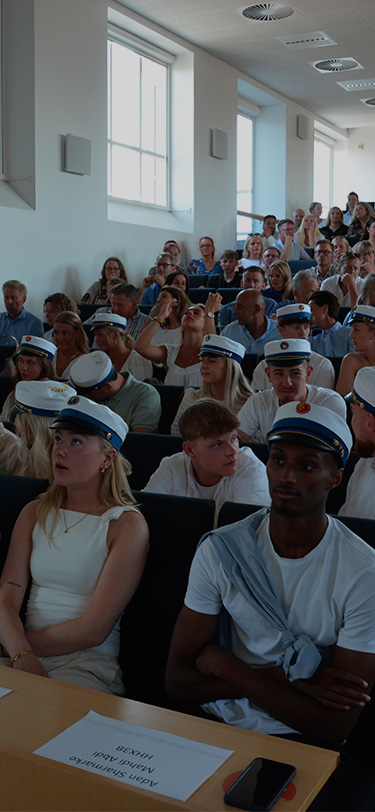 Hhx Livet Paa Skolen Studenter I Auditorium