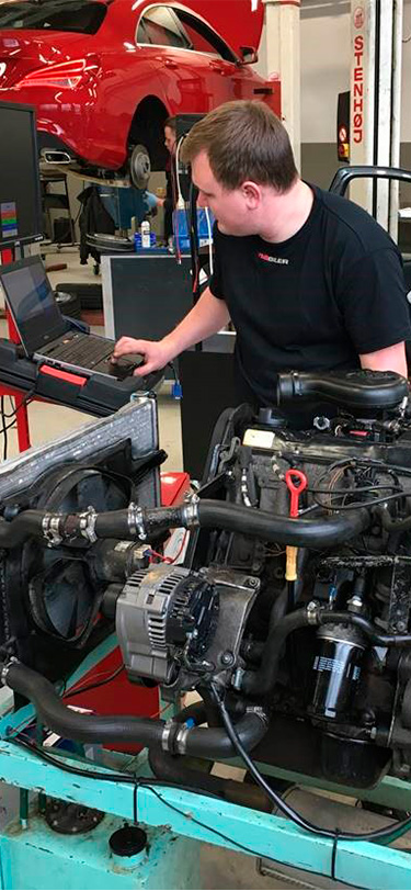 Eux Personvognsmekaniker Motor