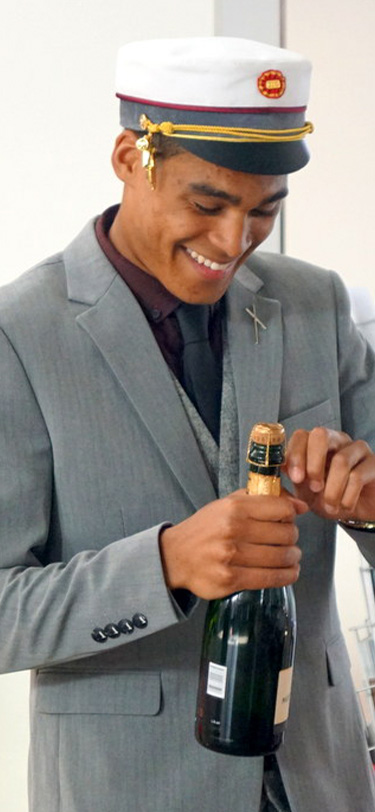 EUX Livet Paa Skolen Autolakerer Foerste Eux Student