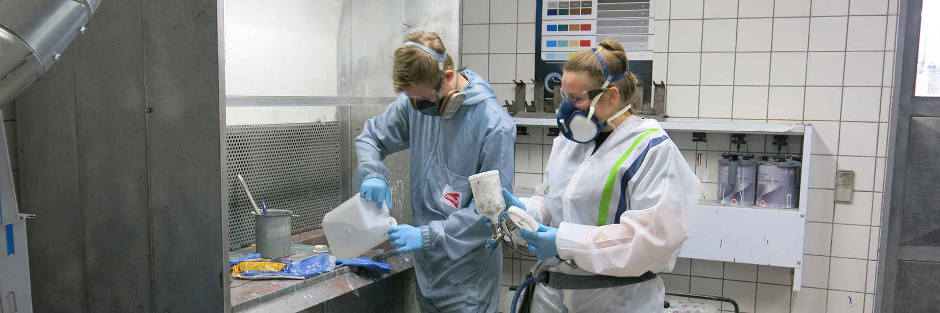 To autolakerere blander maling