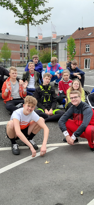 HHX Livet Paa Skolen Idaetsdag Klar Til Start