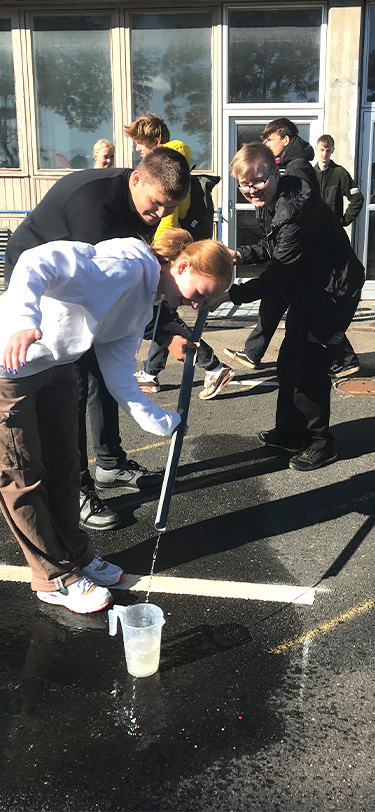 EUX Livet Paa Skolen Samarbejde Kartingslalom. Jpg